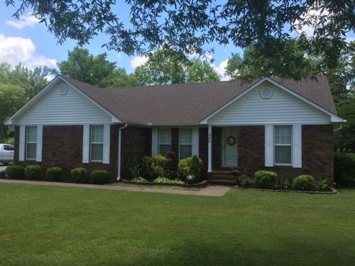 380 Hidden Valley Cir, Lexington, TN 38351-7704