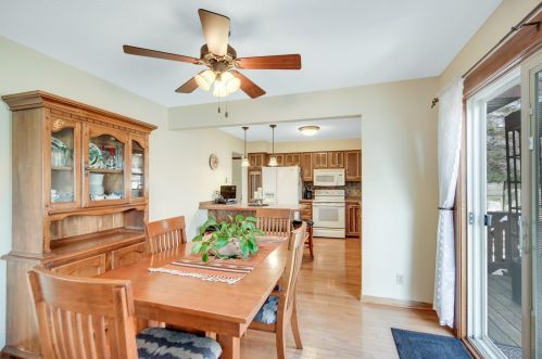 3573 Gresham Ave, Saint Paul MN 55128-4413 exterior