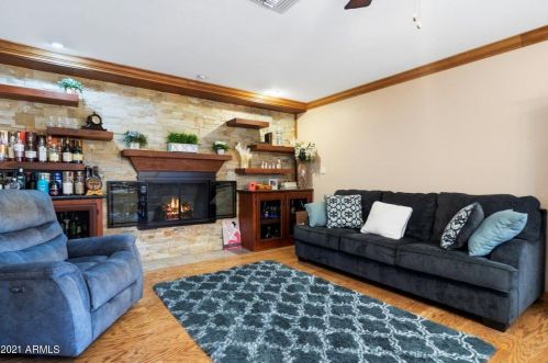 10602 35th St, Phoenix AZ 85028-3312 exterior