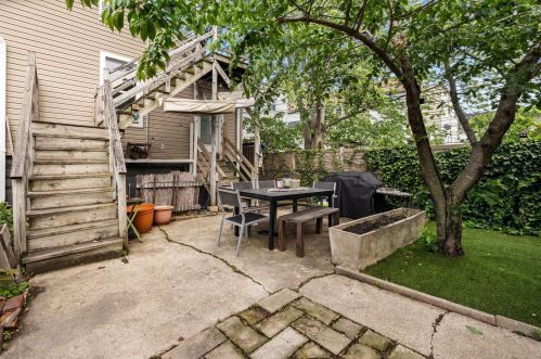 464 Artesian Ave, Chicago IL 60629-1210 exterior