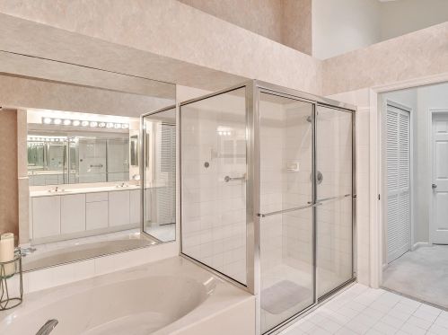 6100 Greenspointe Dr, Boynton Beach FL 33437-4912 exterior