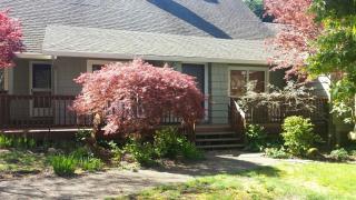 11517 58th Ct, Portland OR  97219-7256 exterior