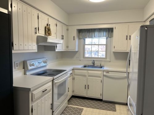 20 Barn Owl Dr, Hackettstown NJ  07840-3204 exterior