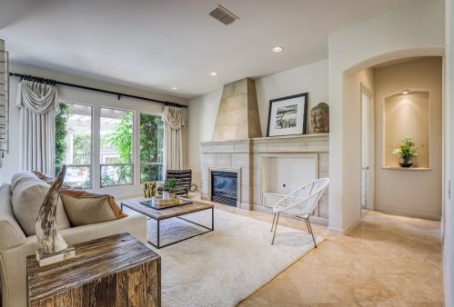 1052 Souza Dr, Folsom, CA 95762-7550