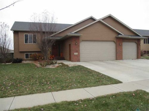 2621 Augusta St, Corson, SD 57005-6688