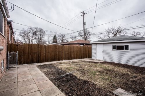 9019 Wallace St, Chicago IL  60620-2225 exterior