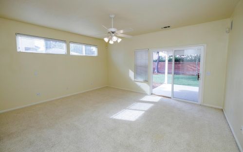 3987 Sterling Oaks Dr, Turlock CA 95382-8802 exterior