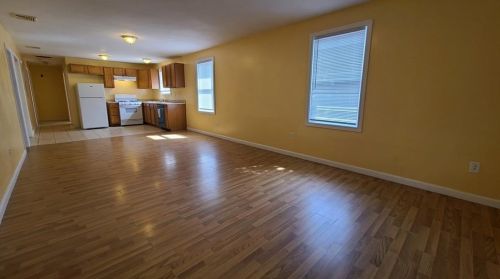 235 Wadsworth St, Providence RI  02909-2316 exterior