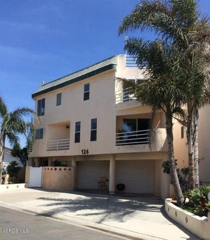 126 Malibu Ave, Oxnard, CA 93035-4429