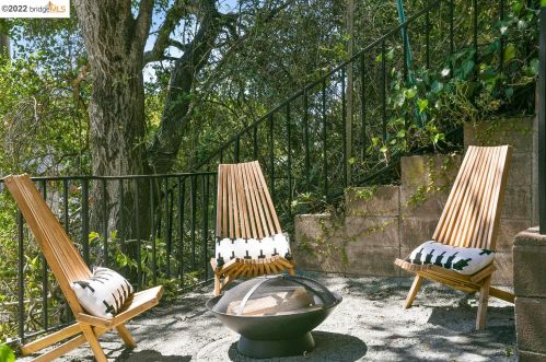 154 Avenida Dr, Berkeley CA 94708-2145 exterior