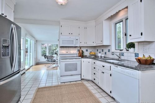 9 Gorham Ave, Westport CT exterior