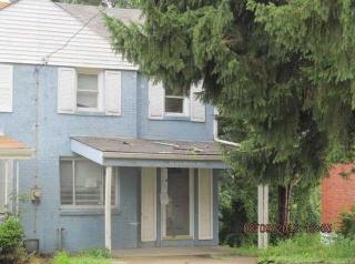 1173 Shadycrest Dr, Pittsburgh PA  15216-3015 exterior