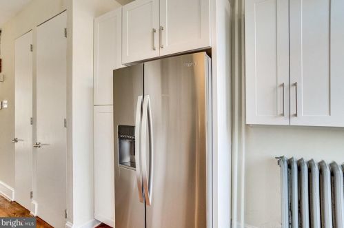 1312 Emerald St, Washington DC 20002-5431 exterior