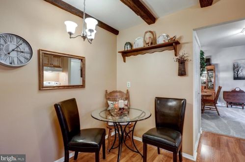 407 Valleybrook Dr, Lancaster PA 17601-4612 exterior