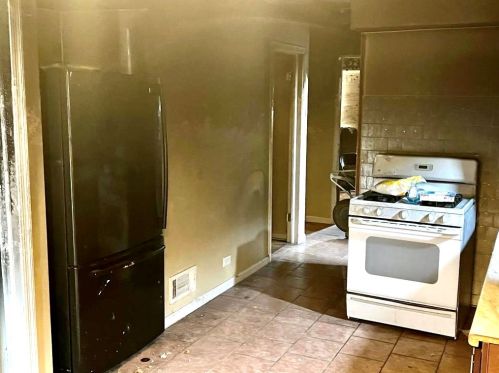 7357 Marshfield Ave, Chicago IL 60620-4223 exterior