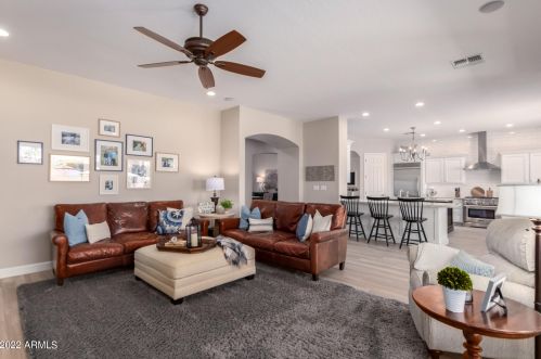 1766 Kaibab Dr, Chandler AZ 85249-3072 exterior