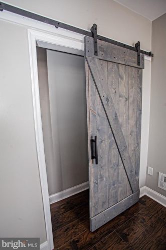 2022 21 St, Philadelphia PA 19145-2722 exterior