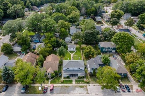 1849 Cherry St, Meskegon MI  49441-1013 exterior