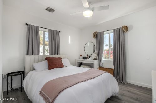 1802 Cypress St, Phoenix AZ  85006-1837 exterior