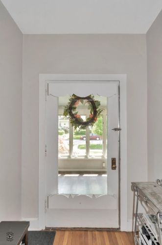 11056 Bell Ave, Chicago IL 60643-3935 exterior