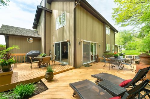 3601 Lindsay Ln, Bull Valley IL 60014-4781 exterior