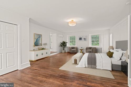 6424 City Ave, Philadelphia PA 19151-2410 exterior