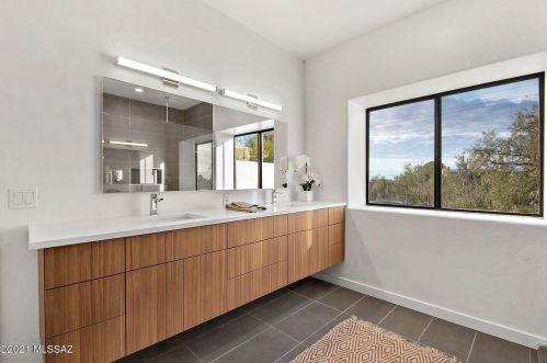 4831 Calle Bujia, Tucson AZ 85718-5218 exterior