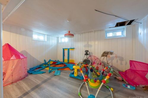 1416 Forbes St, Hartford CT 06108-3714 exterior