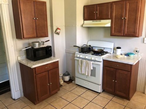 712 Sumner Ave, Springfield MA 01108-2219 exterior