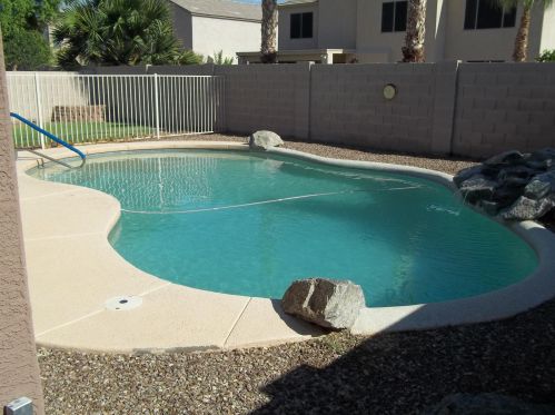 2037 Riviera Dr, Chandler AZ  85249-4868 exterior