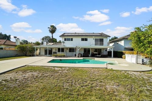 608 Dorothy Ln, Fullerton CA 92831-2704 exterior