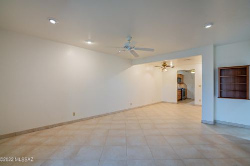 5229 Alta Vis St, Tucson AZ 85716-2138 exterior