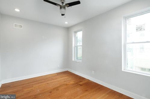 2558 18 St, Philadelphia PA 19132-3813 exterior