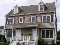 107 Dalby St, Newton, MA 02458-1032