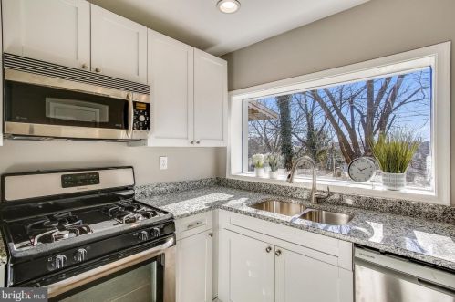 1343 Dexter Ter, Washington DC 20020-5204 exterior