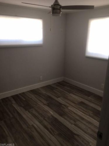 549 94 Ave, Naples FL 34108-2444 exterior