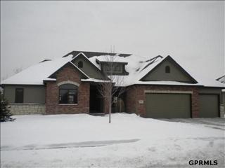 1707 213 St, Omaha NE  68022-4662 exterior