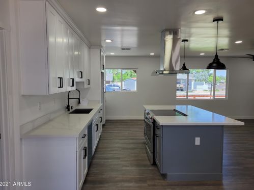 3027 21st St, Phoenix AZ  85016-7205 exterior