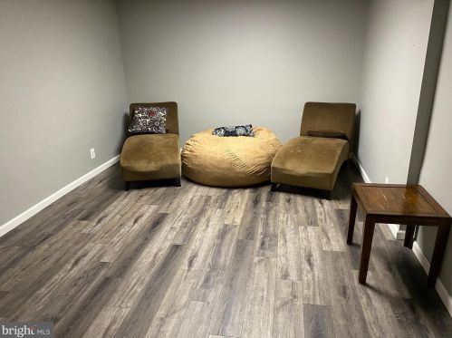 907 Ml Crk Way, Pottstown PA 19465-1020 exterior