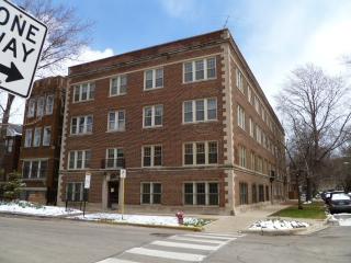 6601 Greenview Ave, Chicago IL  60626-4242 exterior