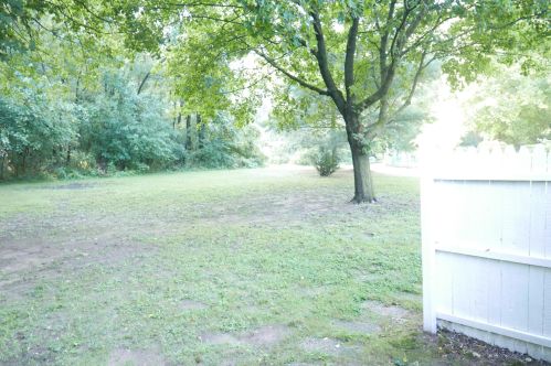 1430 Huntington Ave, Kalamazoo MI  49048-1110 exterior