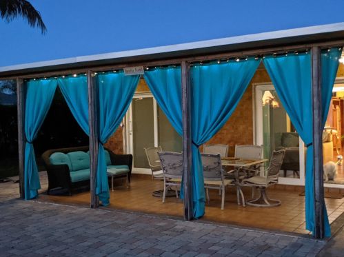 2984 Santa Anita St, Fort Pierce FL  34952-6007 exterior