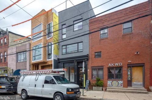 724 3rd St, Philadelphia PA  19123-2904 exterior