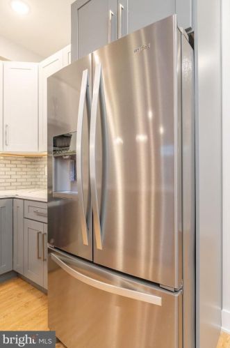 1720 22nd St, Philadelphia PA 19145-1943 exterior