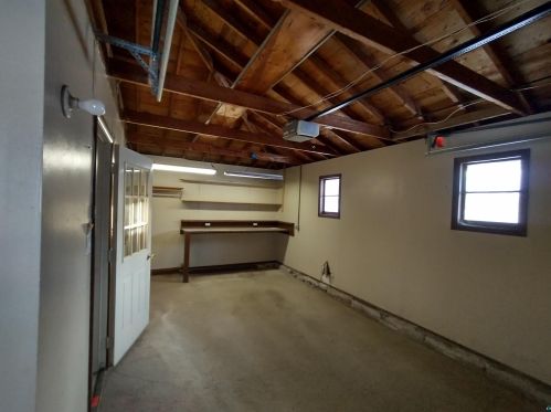 808 2nd St, Duluth MN 55802-2013 exterior