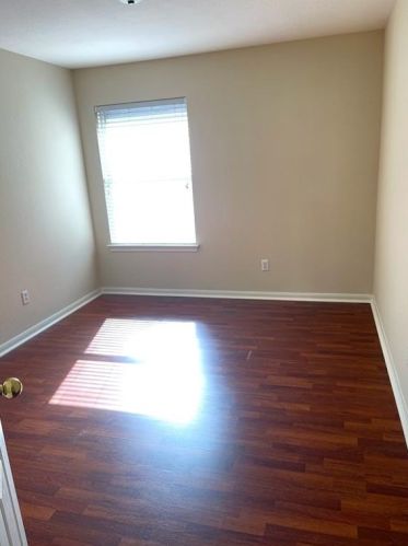 1904 Chasewood Dr, Austin TX 78727-6373 exterior