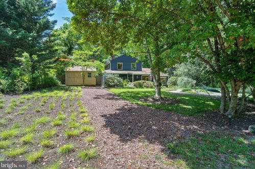 11822 Gordon Rd, Silver Spring MD  20904-2818 exterior