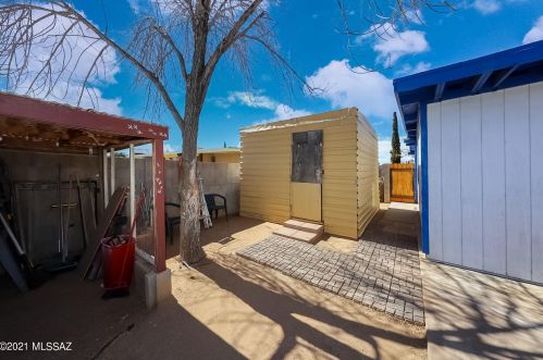 7272 Freestone Dr, Tucson AZ 85730-3711 exterior