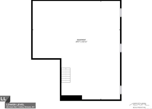 40 Kent Rd, Valley Stream NY 11580-3333 exterior