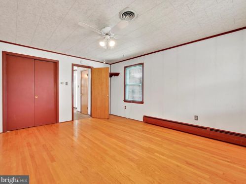 2180 Old Philadelphia Pike, Lancaster PA 17602-2633 exterior